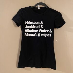 Vegan Women Hibiscus, Jackfruit, Alkaline Water Novelty Tee Size Medium